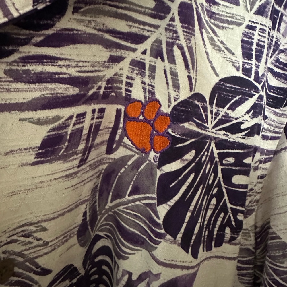 Tommy Bahama Clemson Tiger Paw Purple and White Tropical Men's Shirt size XL - Picture 3 of 5